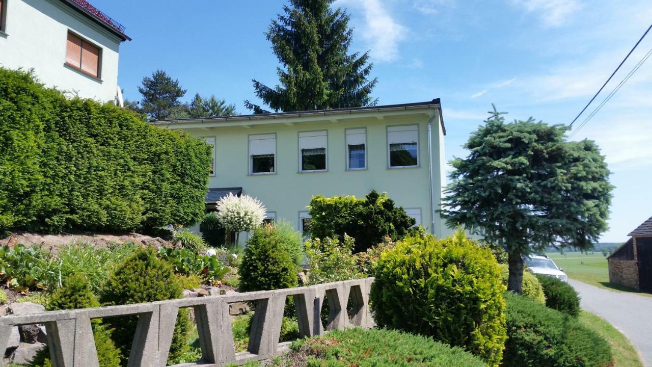 באד שמידברג Ferienwohnung "Am Weinberg" מראה חיצוני תמונה