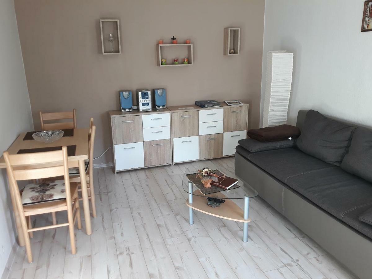 באד שמידברג Ferienwohnung "Am Weinberg" מראה חיצוני תמונה